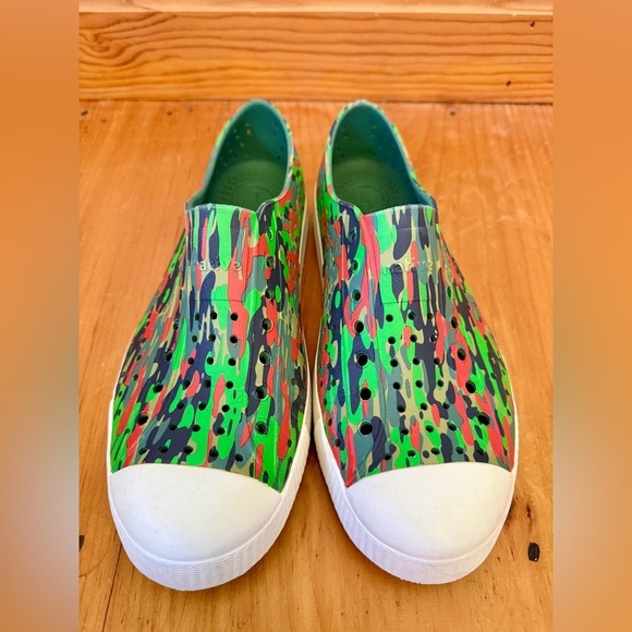 Native Jefferson Child Shoe | Size 6 (Big Kid) - Picture 2 of 6